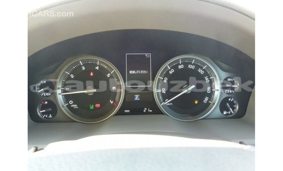 Buy Import Toyota Land Cruiser White Car in Import - Dubai in Andijon Buy Import Toyota Land Cruiser White Car in Import - Dubai in Andijon
