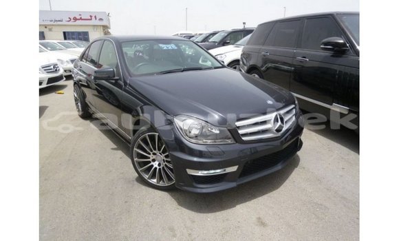 Buy Import Mercedes-Benz 190 Black Car in Import - Dubai in Andijon Buy Import Mercedes-Benz 190 Black Car in Import - Dubai in Andijon
