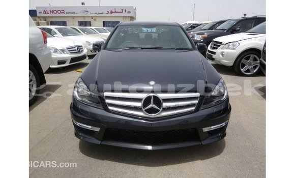 Buy Import Mercedes-Benz 190 Black Car in Import - Dubai in Andijon Buy Import Mercedes-Benz 190 Black Car in Import - Dubai in Andijon