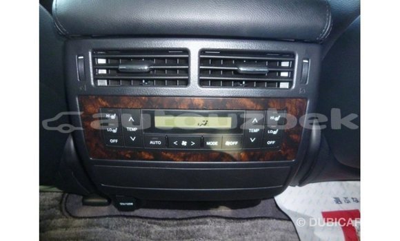 Buy Import Toyota Land Cruiser White Car in Import - Dubai in Andijon Buy Import Toyota Land Cruiser White Car in Import - Dubai in Andijon