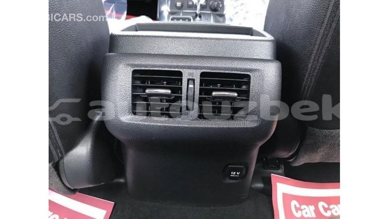 Big with watermark mercedes benz 250 andijon import dubai 2370