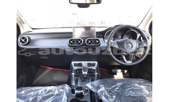 Buy Import Mercedes-Benz 250 Black Car in Import - Dubai in Andijon Buy Import Mercedes-Benz 250 Black Car in Import - Dubai in Andijon