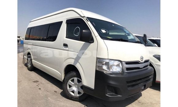 Buy Import Toyota Hiace White Car in Import - Dubai in Andijon Buy Import Toyota Hiace White Car in Import - Dubai in Andijon