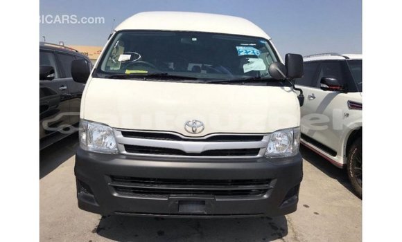 Buy Import Toyota Hiace White Car in Import - Dubai in Andijon Buy Import Toyota Hiace White Car in Import - Dubai in Andijon