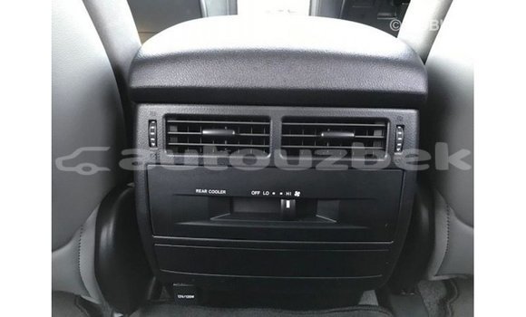 Buy Import Toyota Land Cruiser White Car in Import - Dubai in Andijon Buy Import Toyota Land Cruiser White Car in Import - Dubai in Andijon