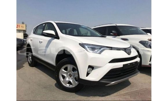 Buy Import Toyota 4Runner White Car in Import - Dubai in Andijon Buy Import Toyota 4Runner White Car in Import - Dubai in Andijon