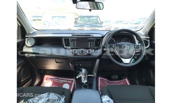 Buy Import Toyota 4Runner White Car in Import - Dubai in Andijon Buy Import Toyota 4Runner White Car in Import - Dubai in Andijon