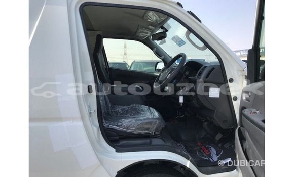 Buy Import Toyota Hiace White Car in Import - Dubai in Andijon Buy Import Toyota Hiace White Car in Import - Dubai in Andijon