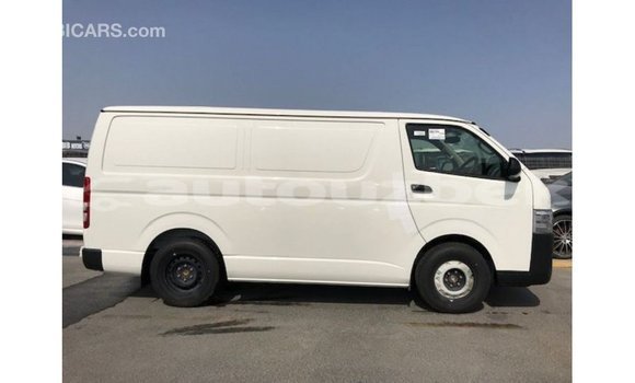 Buy Import Toyota Hiace White Car in Import - Dubai in Andijon Buy Import Toyota Hiace White Car in Import - Dubai in Andijon