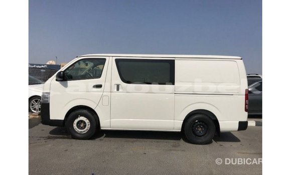 Buy Import Toyota Hiace White Car in Import - Dubai in Andijon Buy Import Toyota Hiace White Car in Import - Dubai in Andijon