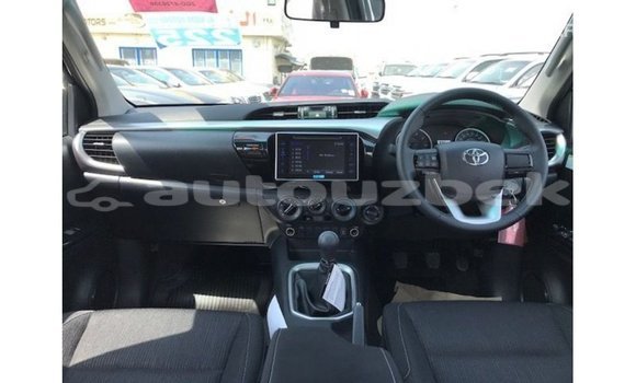 Buy Import Toyota Hilux Black Car in Import - Dubai in Andijon Buy Import Toyota Hilux Black Car in Import - Dubai in Andijon
