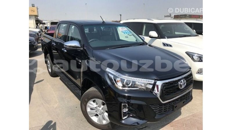 Big with watermark toyota hilux andijon import dubai 2380