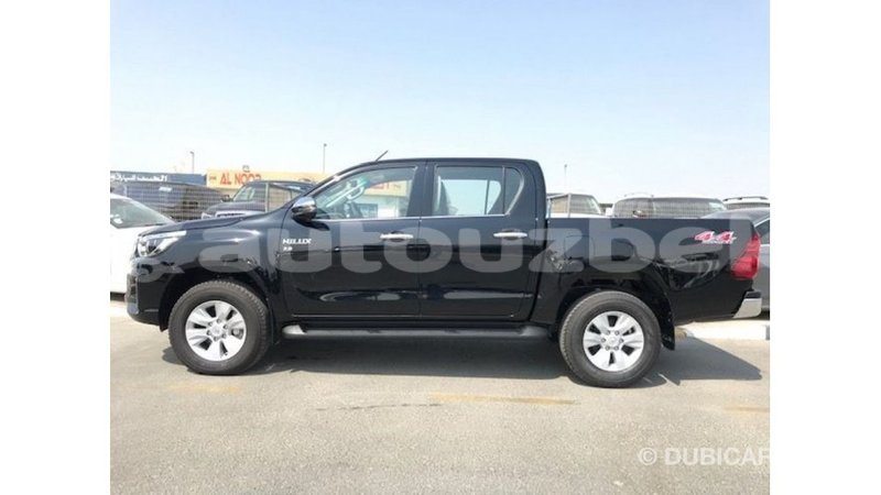 Big with watermark toyota hilux andijon import dubai 2380
