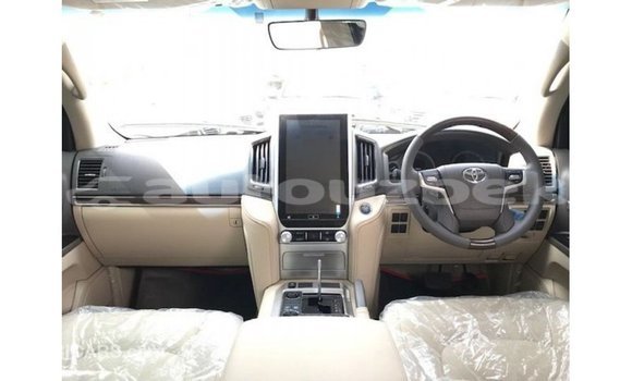 Buy Import Toyota Land Cruiser Other Car in Import - Dubai in Andijon Buy Import Toyota Land Cruiser Other Car in Import - Dubai in Andijon