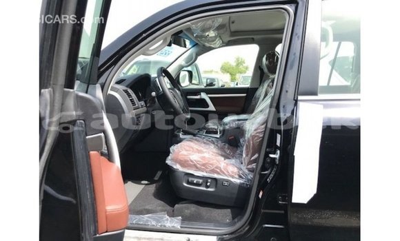 Buy Import Toyota Land Cruiser Black Car in Import - Dubai in Andijon Buy Import Toyota Land Cruiser Black Car in Import - Dubai in Andijon