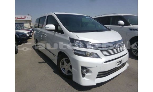Buy Import Toyota Vellfire White Car in Import - Dubai in Andijon Buy Import Toyota Vellfire White Car in Import - Dubai in Andijon