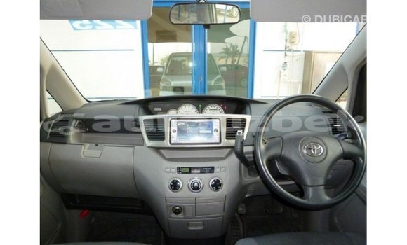 Buy Import Toyota Voxy Other Car in Import - Dubai in Andijon Buy Import Toyota Voxy Other Car in Import - Dubai in Andijon