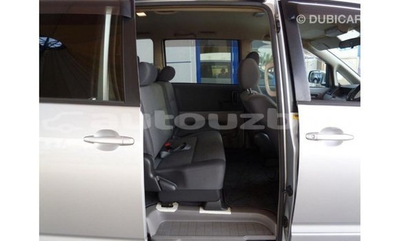 Buy Import Toyota Voxy Other Car in Import - Dubai in Andijon Buy Import Toyota Voxy Other Car in Import - Dubai in Andijon