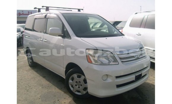 Buy Import Toyota Noah White Car in Import - Dubai in Andijon Buy Import Toyota Noah White Car in Import - Dubai in Andijon