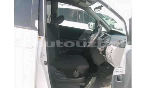 Buy Import Toyota Noah White Car in Import - Dubai in Andijon Buy Import Toyota Noah White Car in Import - Dubai in Andijon