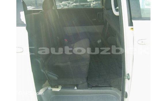 Buy Import Toyota Noah White Car in Import - Dubai in Andijon Buy Import Toyota Noah White Car in Import - Dubai in Andijon