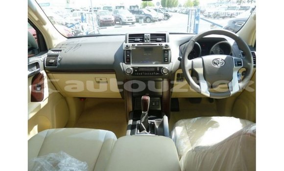 Buy Import Toyota Prado White Car in Import - Dubai in Andijon Buy Import Toyota Prado White Car in Import - Dubai in Andijon