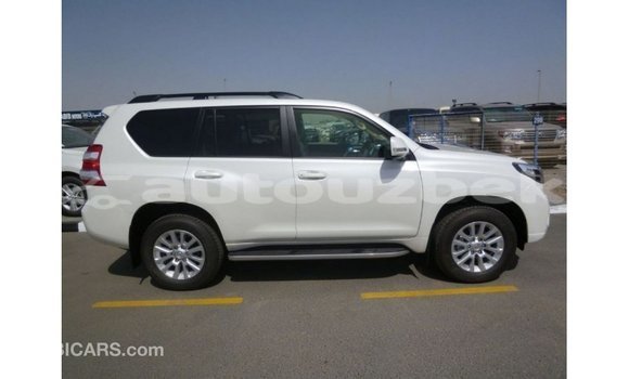 Buy Import Toyota Prado White Car in Import - Dubai in Andijon Buy Import Toyota Prado White Car in Import - Dubai in Andijon