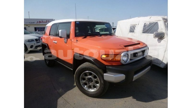 Big with watermark toyota fj cruiser andijon import dubai 2418