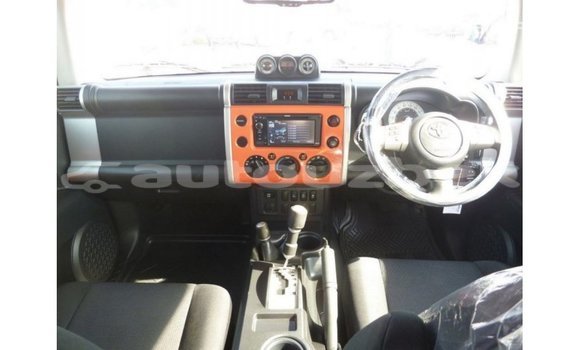 Buy Import Toyota FJ Cruiser Other Car in Import - Dubai in Andijon Buy Import Toyota FJ Cruiser Other Car in Import - Dubai in Andijon