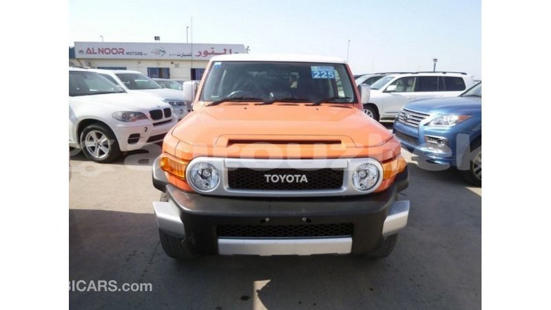 Big with watermark toyota fj cruiser andijon import dubai 2418