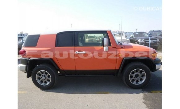 Buy Import Toyota FJ Cruiser Other Car in Import - Dubai in Andijon Buy Import Toyota FJ Cruiser Other Car in Import - Dubai in Andijon