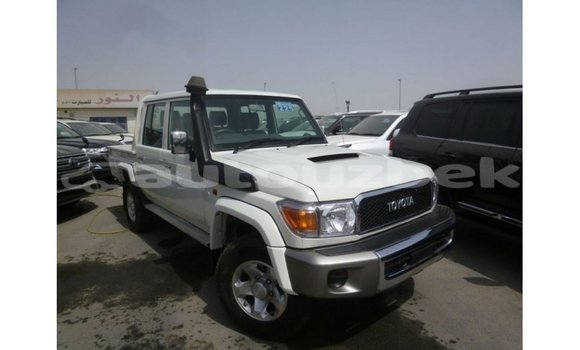 Buy Import Toyota Land Cruiser White Car in Import - Dubai in Andijon Buy Import Toyota Land Cruiser White Car in Import - Dubai in Andijon