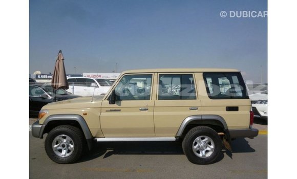 Buy Import Toyota Land Cruiser Beige Car in Import - Dubai in Andijon Buy Import Toyota Land Cruiser Beige Car in Import - Dubai in Andijon