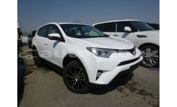 Buy Import Toyota 4Runner White Car in Import - Dubai in Andijon Buy Import Toyota 4Runner White Car in Import - Dubai in Andijon