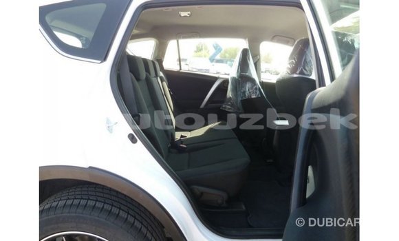Buy Import Toyota 4Runner White Car in Import - Dubai in Andijon Buy Import Toyota 4Runner White Car in Import - Dubai in Andijon