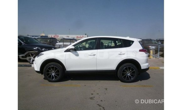 Buy Import Toyota 4Runner White Car in Import - Dubai in Andijon Buy Import Toyota 4Runner White Car in Import - Dubai in Andijon