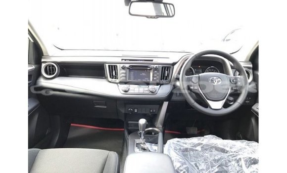 Buy Import Toyota 4Runner White Car in Import - Dubai in Andijon Buy Import Toyota 4Runner White Car in Import - Dubai in Andijon