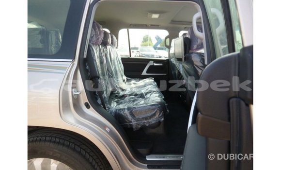 Buy Import Toyota Land Cruiser Other Car in Import - Dubai in Andijon Buy Import Toyota Land Cruiser Other Car in Import - Dubai in Andijon