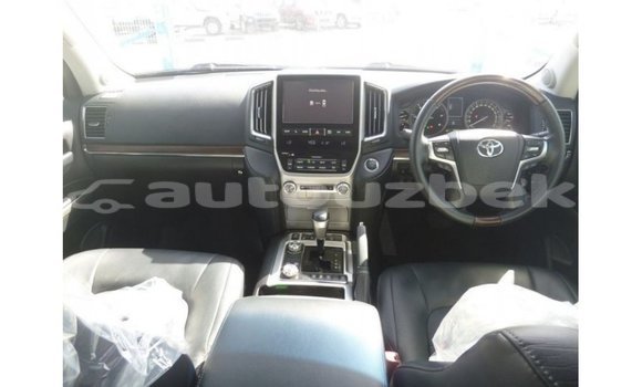 Buy Import Toyota Land Cruiser White Car in Import - Dubai in Andijon Buy Import Toyota Land Cruiser White Car in Import - Dubai in Andijon