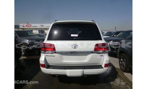 Buy Import Toyota Land Cruiser White Car in Import - Dubai in Andijon Buy Import Toyota Land Cruiser White Car in Import - Dubai in Andijon