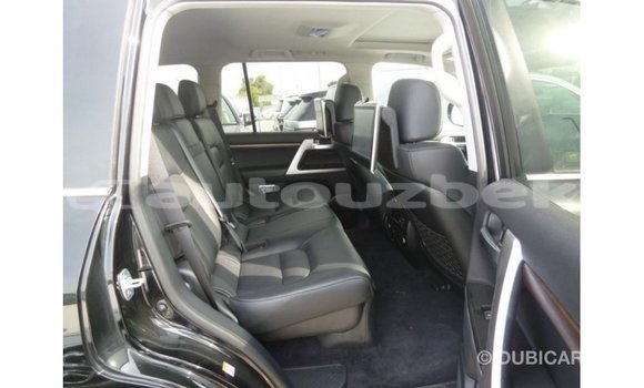 Buy Import Toyota Land Cruiser Black Car in Import - Dubai in Andijon Buy Import Toyota Land Cruiser Black Car in Import - Dubai in Andijon