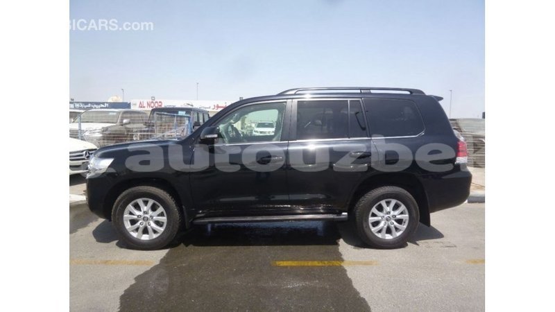 Big with watermark toyota land cruiser andijon import dubai 2445