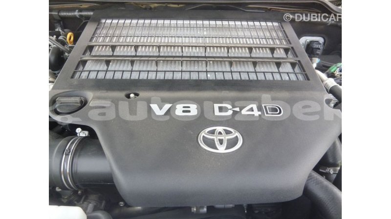 Big with watermark toyota land cruiser andijon import dubai 2445