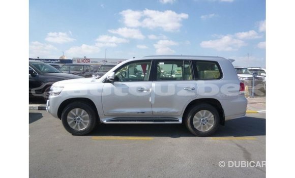 Buy Import Toyota Land Cruiser Other Car in Import - Dubai in Andijon Buy Import Toyota Land Cruiser Other Car in Import - Dubai in Andijon