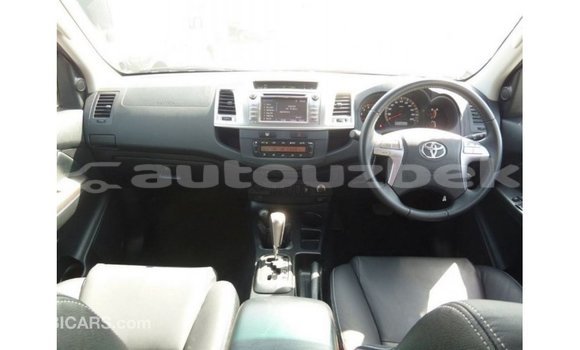 Buy Import Toyota Hilux Other Car in Import - Dubai in Andijon Buy Import Toyota Hilux Other Car in Import - Dubai in Andijon