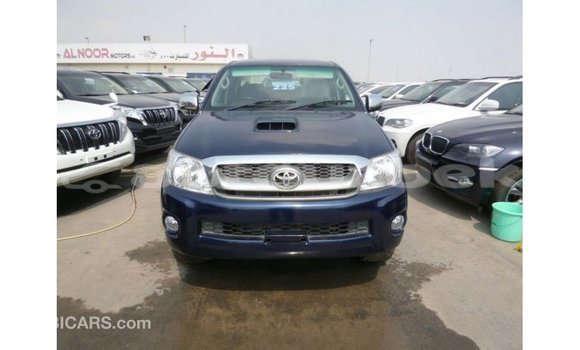 Buy Import Toyota Hilux Blue Car in Import - Dubai in Andijon Buy Import Toyota Hilux Blue Car in Import - Dubai in Andijon