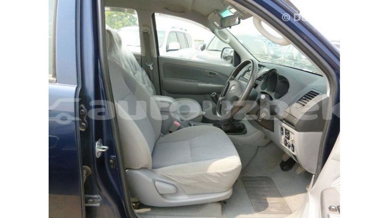 Big with watermark toyota hilux andijon import dubai 2448