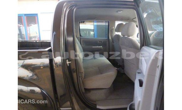 Buy Import Toyota Hilux Black Car in Import - Dubai in Andijon Buy Import Toyota Hilux Black Car in Import - Dubai in Andijon