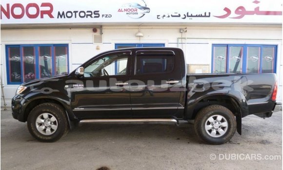 Buy Import Toyota Hilux Black Car in Import - Dubai in Andijon Buy Import Toyota Hilux Black Car in Import - Dubai in Andijon