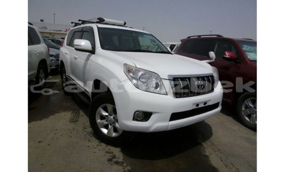 Buy Import Toyota Prado White Car in Import - Dubai in Andijon Buy Import Toyota Prado White Car in Import - Dubai in Andijon